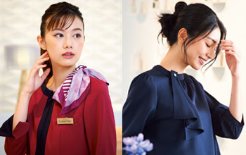 スカーフを巻いた女性二人